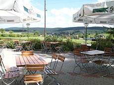 Biergarten - Blick auf Hinterhermsdorf